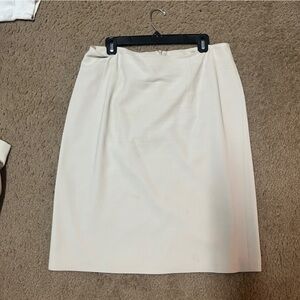 nygard collection creme suit blazer pencil skirt (some damage)